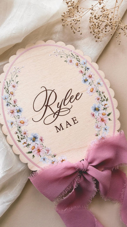 Close view of Rylee Mae floral name sign